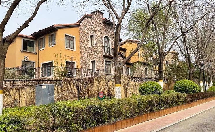 昌平区 立汤路远洋傲北小区61-101（现改41-101）