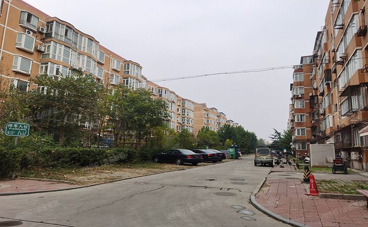 顺义区 樱花园三区18号楼1层五单元101