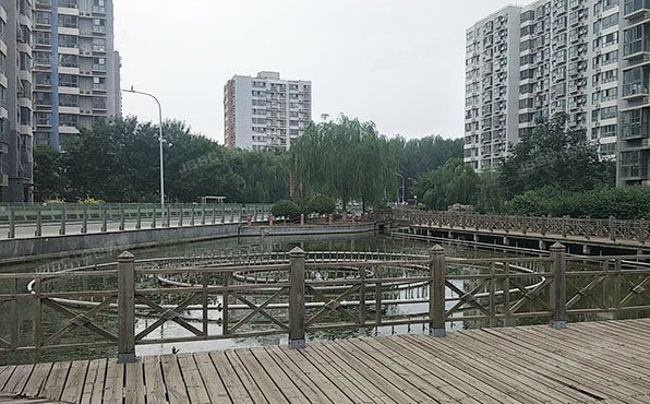 房山区 加州水郡180号14层1402