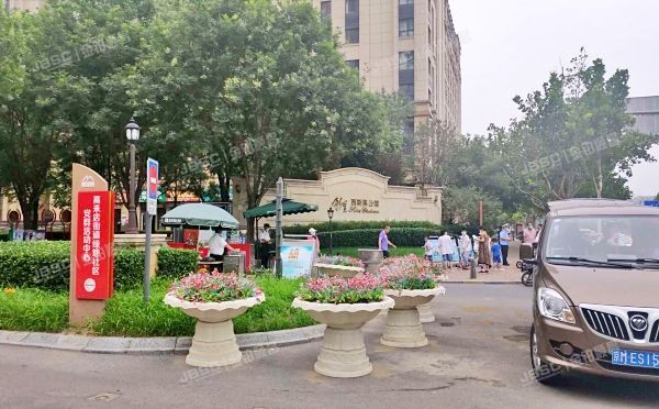 大兴区 新里西斯莱公馆6号楼9层4单元1001号