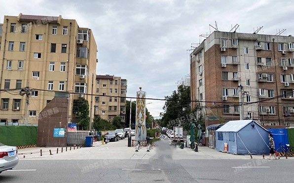 昌平区 东小口镇华龙苑中里10号楼2层4单元202