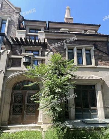 昌平区 定泗路118号院54号－1至3层101（京基鹭府）别墅带3车位