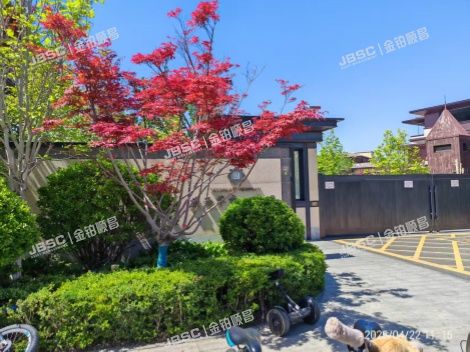 丰台区 泉湖西路1号院六区44号楼-1至3层101联排别墅带2车位(亿城燕西华府)