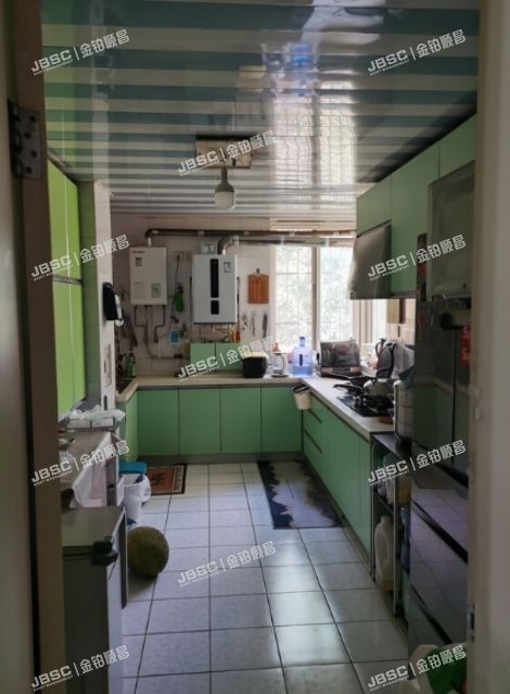 昌平区 回龙观镇龙腾苑三区8号楼2单元302（龙腾苑三区)