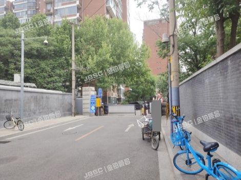 北京市海淀区清枫华景园4号楼1层三单元104 北京法拍房